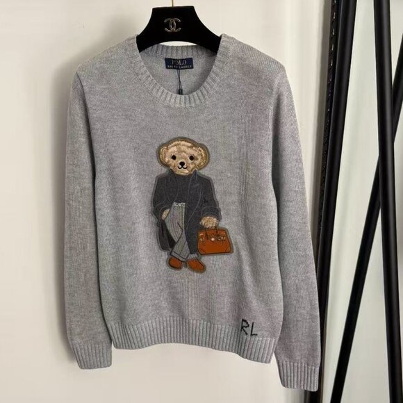 Polo Ralph Lauren Sweaters - Polo Ralph Lauren Gray sweater with bear pattern on handbag